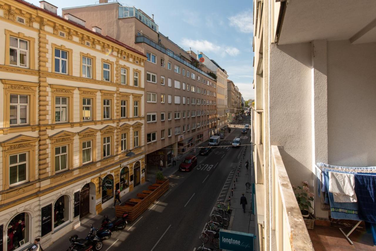 - Burggasse